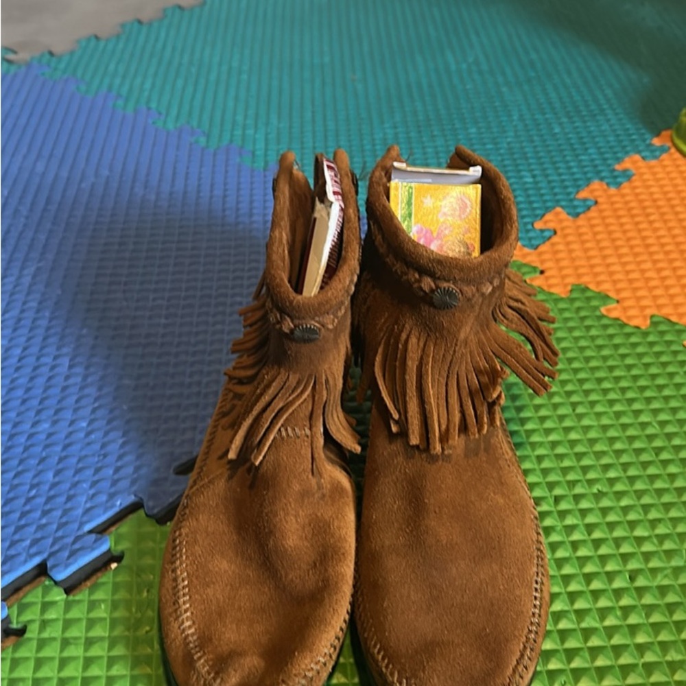 Minnetonka Brown Fringe Ankle Boots